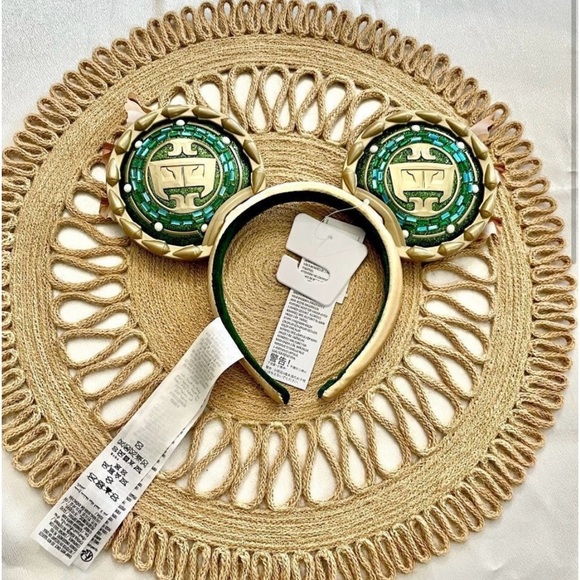 Namor Minnie Ear Headband for Adults – Black Panther: Wakanda Forever Micky Ears - Picture 15 of 15